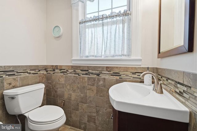 120 HEACOCK LN, Wyncote, PA 19095