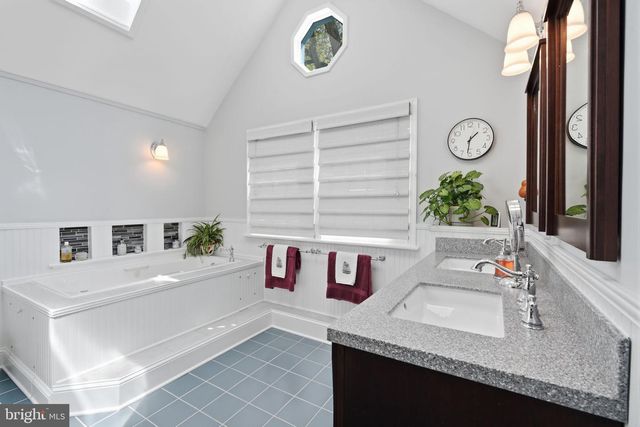 120 HEACOCK LN, Wyncote, PA 19095