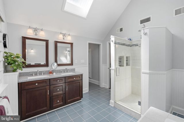 120 HEACOCK LN, Wyncote, PA 19095