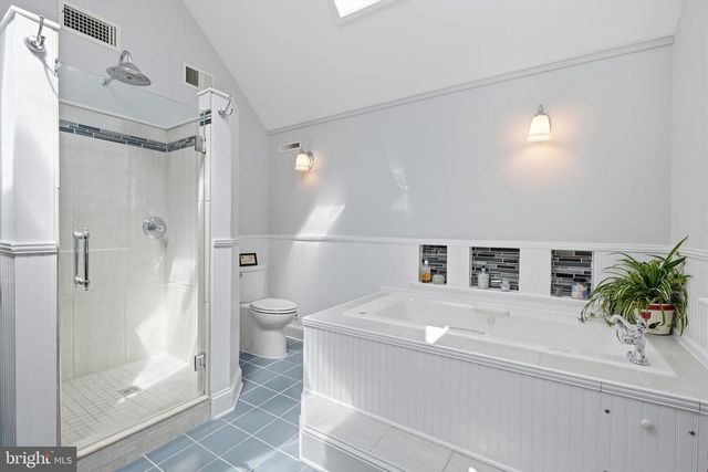 120 HEACOCK LN, Wyncote, PA 19095