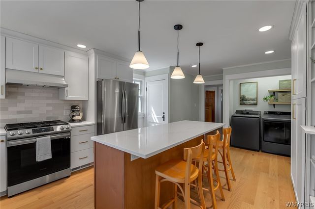 94 Highland Drive, Amherst, NY 14221