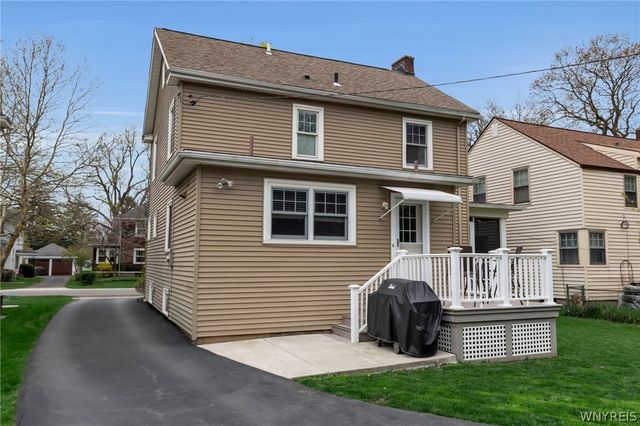 94 Highland Drive, Amherst, NY 14221