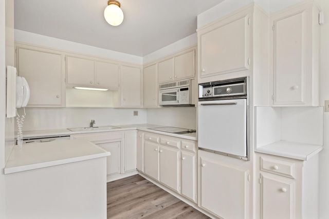 2400 Woodland Ave, Modesto, CA 95358