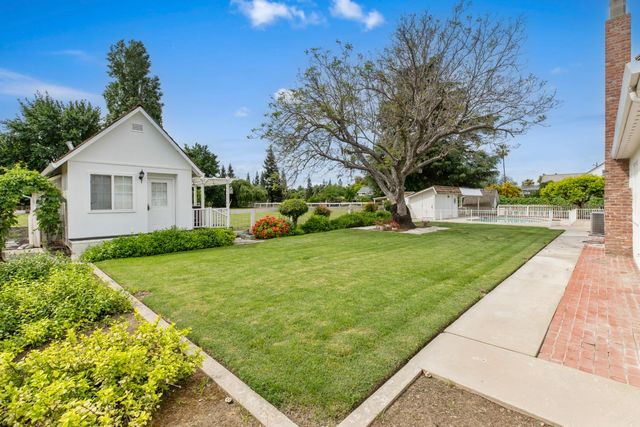 2400 Woodland Ave, Modesto, CA 95358