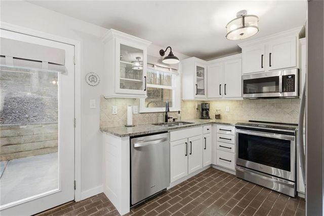 5130 Forest Hills Court, Cumming, GA 30041