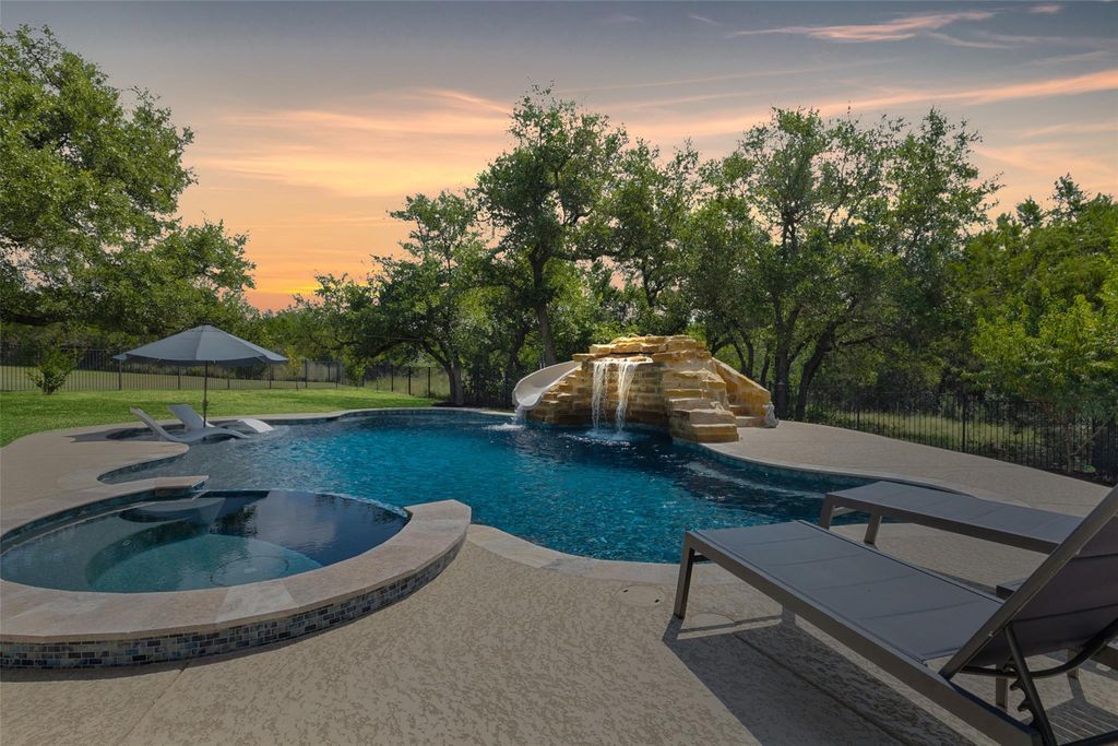9009 Ambrosia DR, Austin, TX 78738