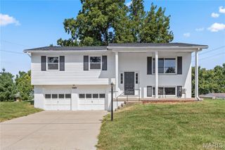 3402 Emma Lane, Godfrey, IL 62035