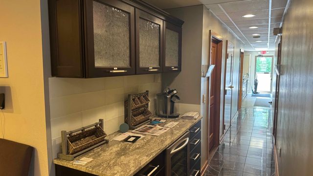 1161 Bethel Road, 103 & 104, Columbus, OH 43220