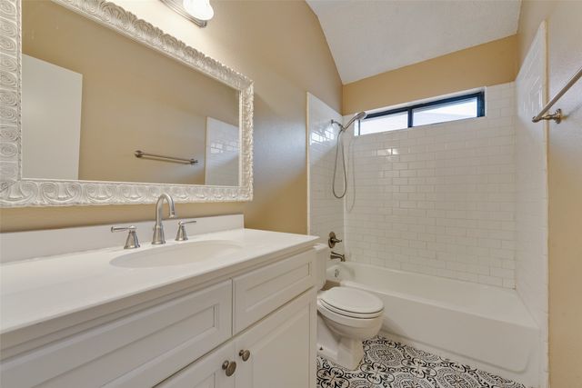 907 Sharp Drive, Cedar Hill, TX 75104