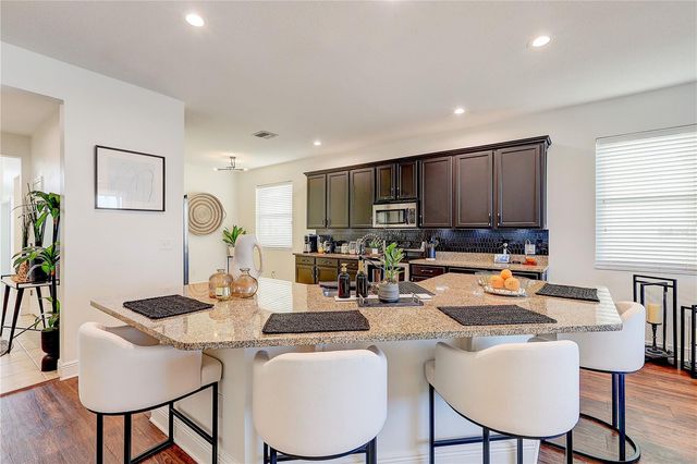 2410 HAWKS POINT COURT, Ruskin, FL 33570