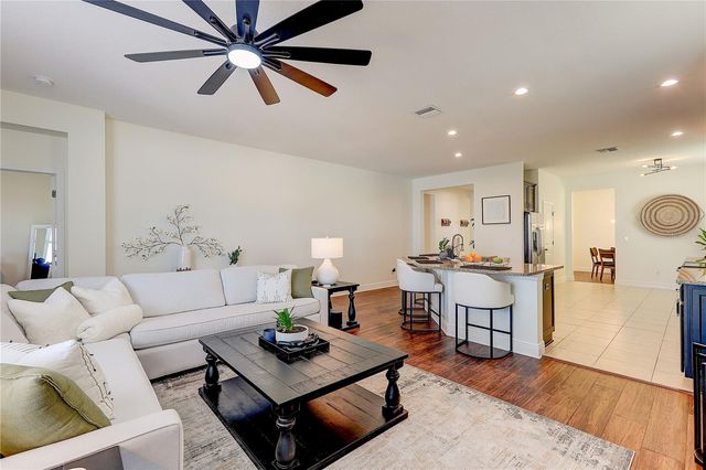 2410 HAWKS POINT COURT, Ruskin, FL 33570