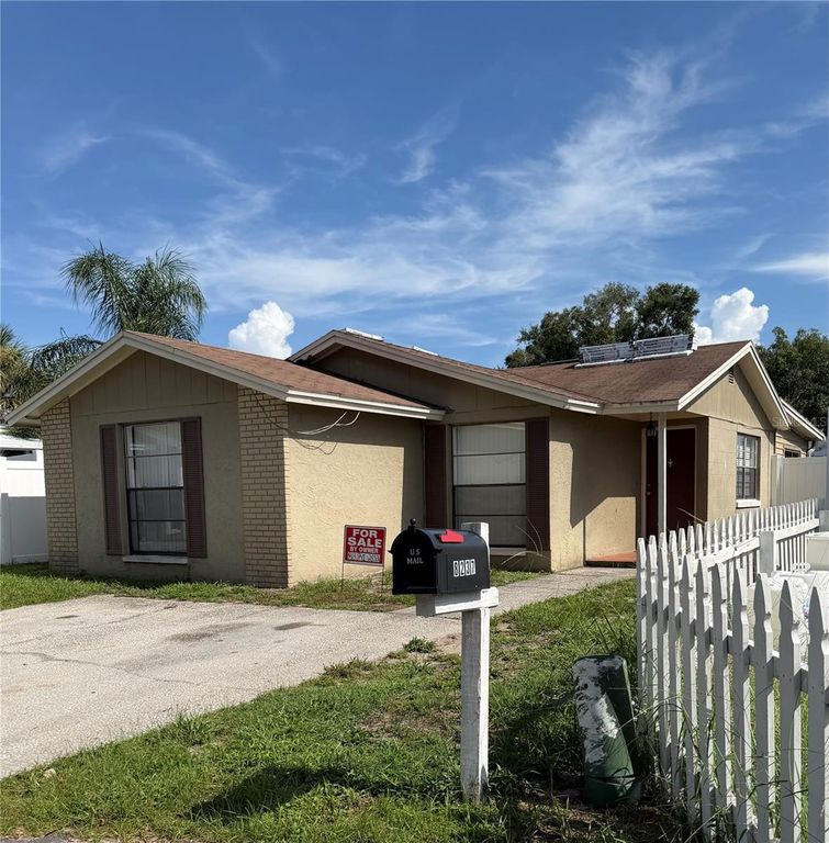8237 RAVENCROFT DRIVE, Tampa, FL 33615
