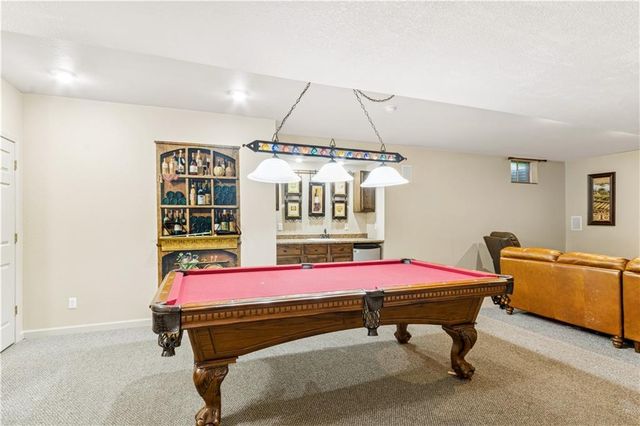 15498 Cedar Lane, Basehor, KS 66007