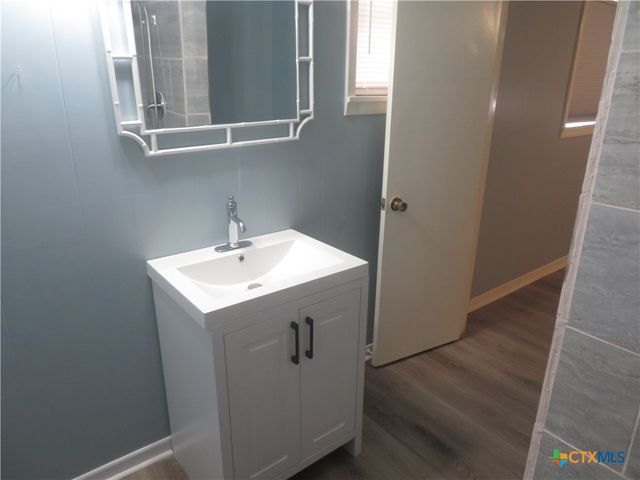 508 Wilson, Edna, TX 77957