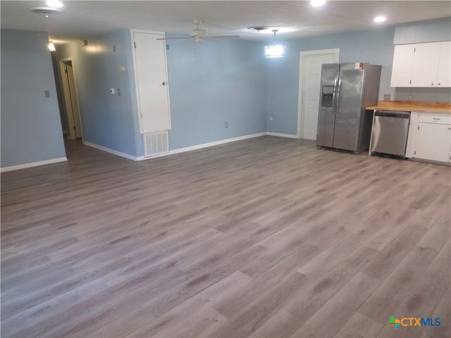 508 Wilson, Edna, TX 77957