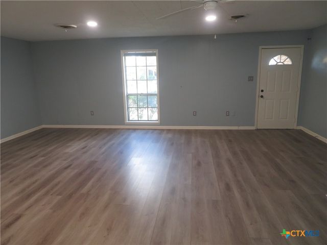 508 Wilson, Edna, TX 77957