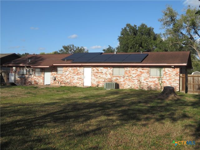 508 Wilson, Edna, TX 77957
