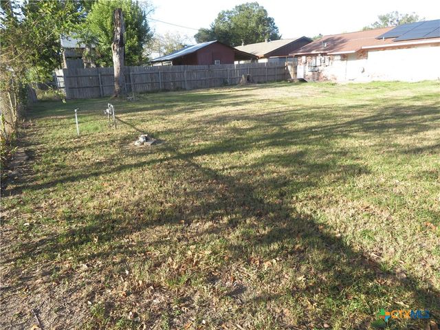508 Wilson, Edna, TX 77957