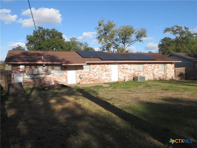 508 Wilson, Edna, TX 77957