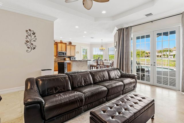 9588 Cobblestone Creek Drive, Boynton Beach, FL 33472