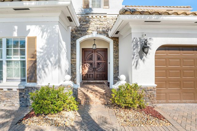 9588 Cobblestone Creek Drive, Boynton Beach, FL 33472