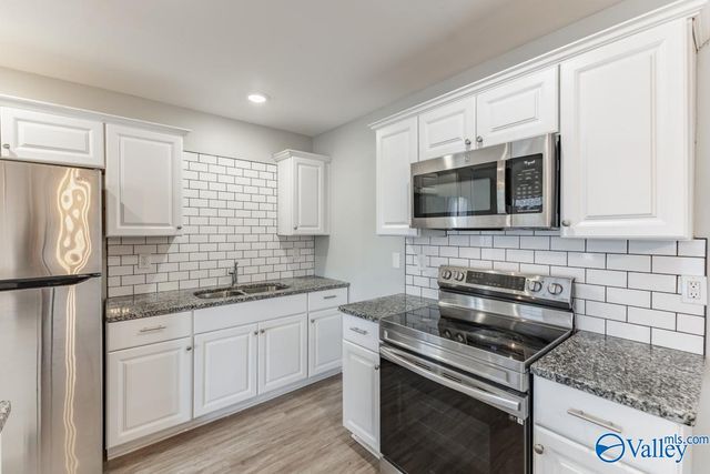 4914 Burros Street NW, Huntsville, AL 35810