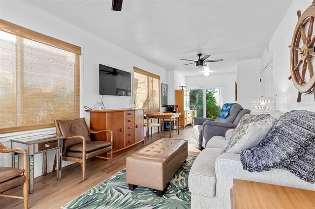 104 6TH AVENUE, St Pete Beach, FL 33706