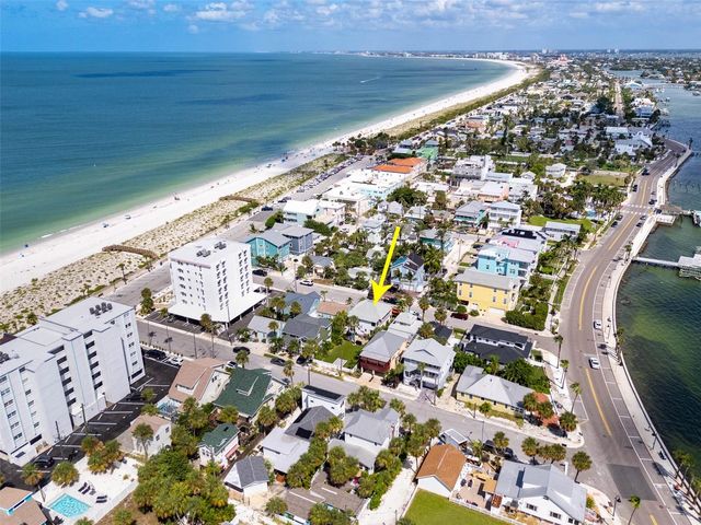 104 6TH AVENUE, St Pete Beach, FL 33706