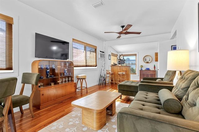 104 6TH AVENUE, St Pete Beach, FL 33706