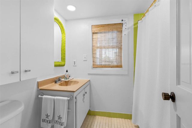 104 6TH AVENUE, St Pete Beach, FL 33706