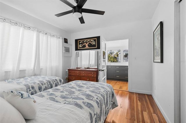 104 6TH AVENUE, St Pete Beach, FL 33706