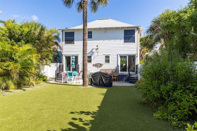 104 6TH AVENUE, St Pete Beach, FL 33706