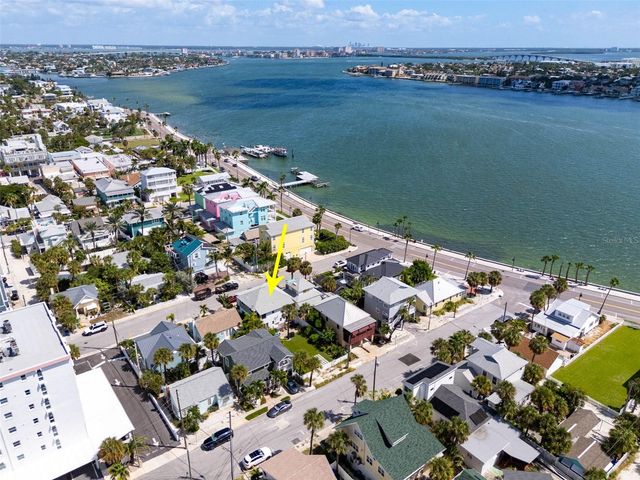104 6TH AVENUE, St Pete Beach, FL 33706