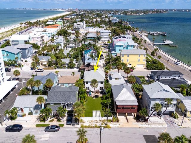 104 6TH AVENUE, St Pete Beach, FL 33706