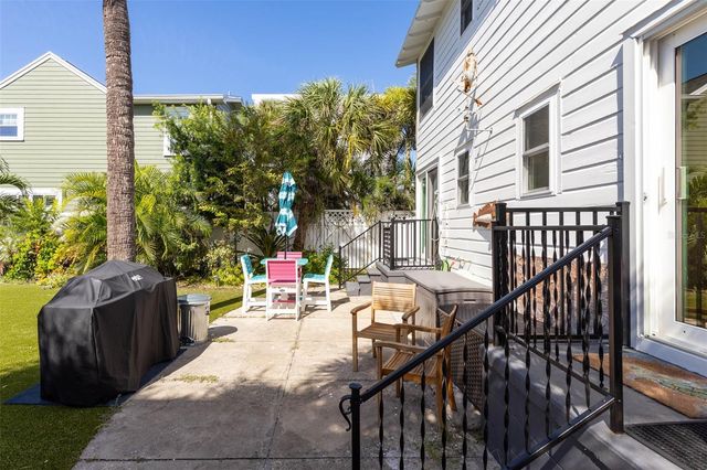104 6TH AVENUE, St Pete Beach, FL 33706