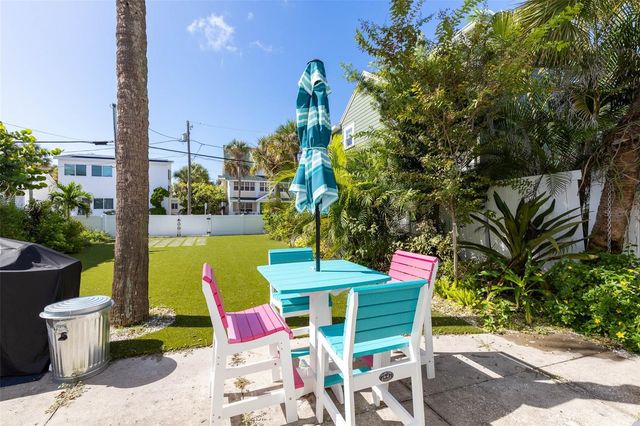 104 6TH AVENUE, St Pete Beach, FL 33706