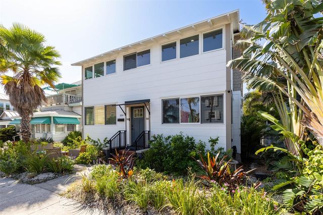 104 6TH AVENUE, St Pete Beach, FL 33706