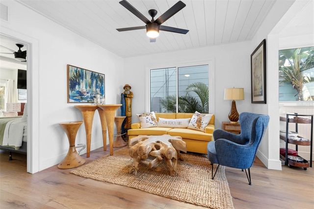 104 6TH AVENUE, St Pete Beach, FL 33706