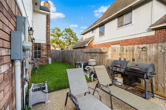 5919 Fort Sumter Lane, Houston, TX 77084