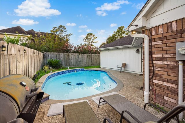 5919 Fort Sumter Lane, Houston, TX 77084
