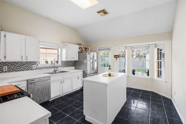 5919 Fort Sumter Lane, Houston, TX 77084