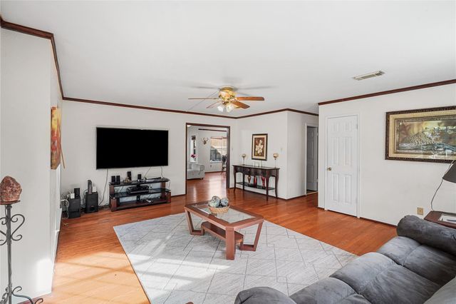 5919 Fort Sumter Lane, Houston, TX 77084