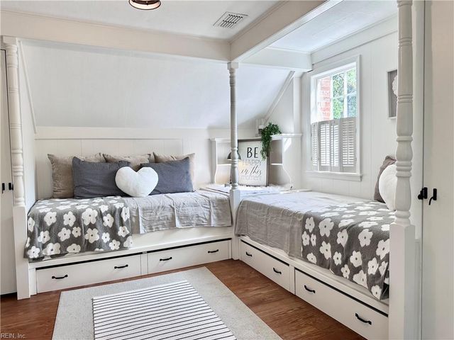 125 Tipton RD, Newport News, VA 23606