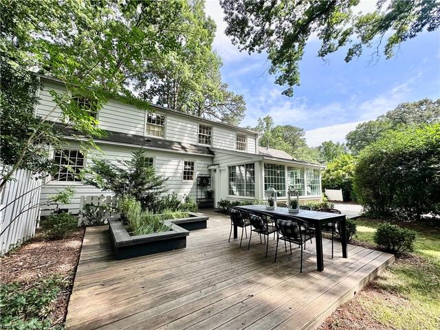125 Tipton RD, Newport News, VA 23606