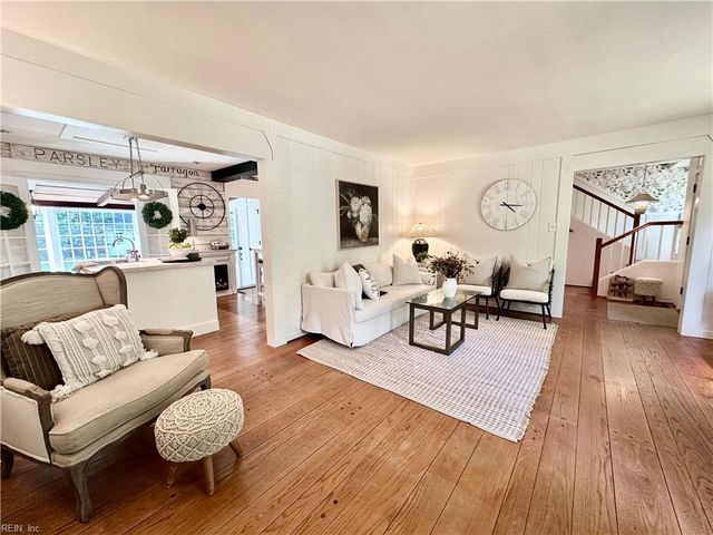 125 Tipton RD, Newport News, VA 23606