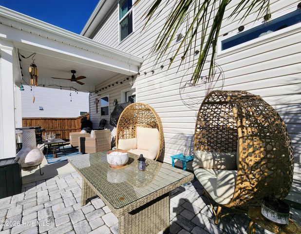 1133 Spincast Road, Southport, NC 28461