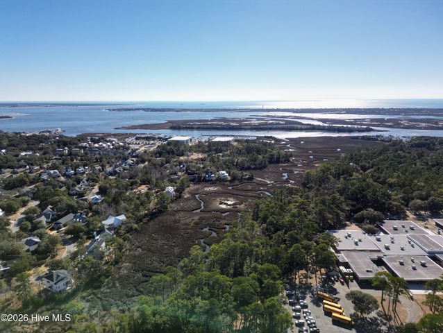 1133 Spincast Road, Southport, NC 28461