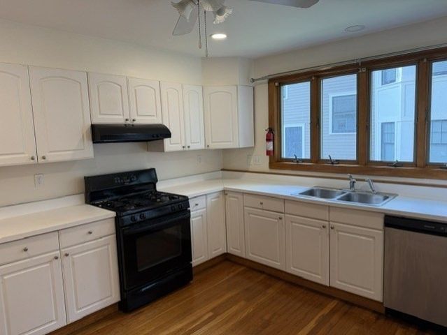 55 Walker St 2, Newton, MA 02460