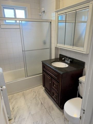 55 Walker St 2, Newton, MA 02460