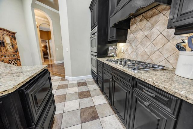 7519 YARDLEY WAY, Tampa, FL 33647